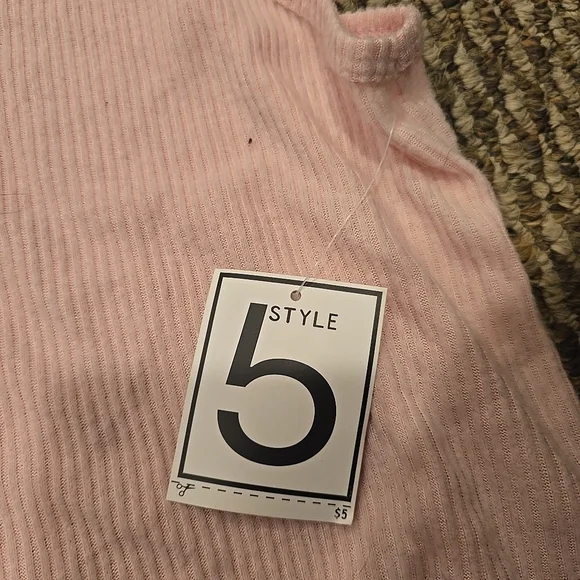 Pink Ribbed Women's Top - Picture 2 of 5